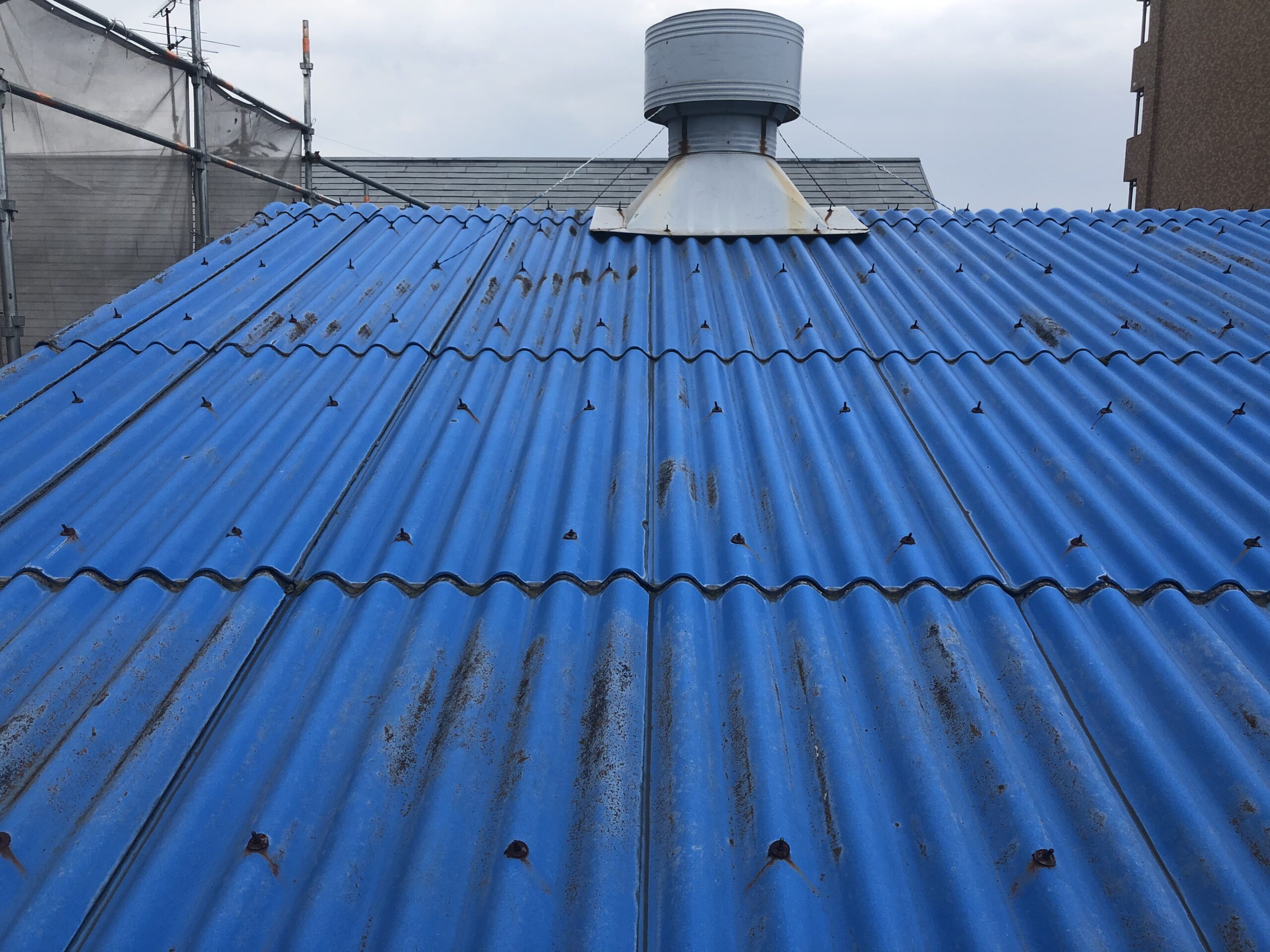 スレート屋根 外壁シャネリア 岡山県 工場 オフィス遮熱塗装工事シャネリア 遮熱やさん株式会社植田板金店